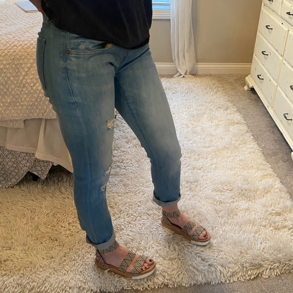 CAbi Light Wash Jeans
